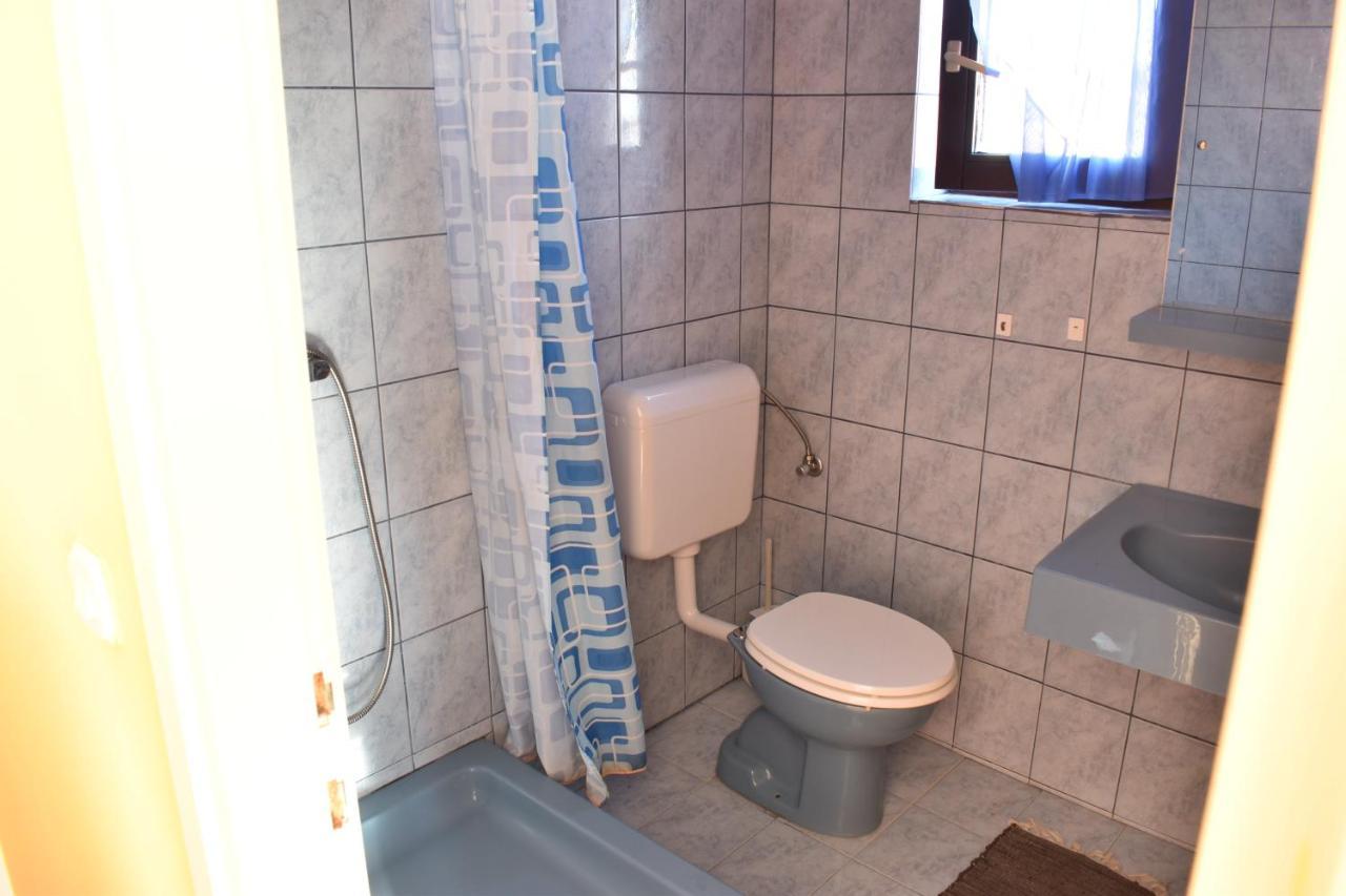 Apartmani Rade Βόντιτσε Εξωτερικό φωτογραφία